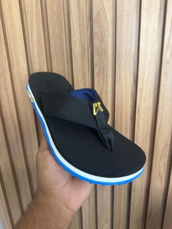 Modelo 004